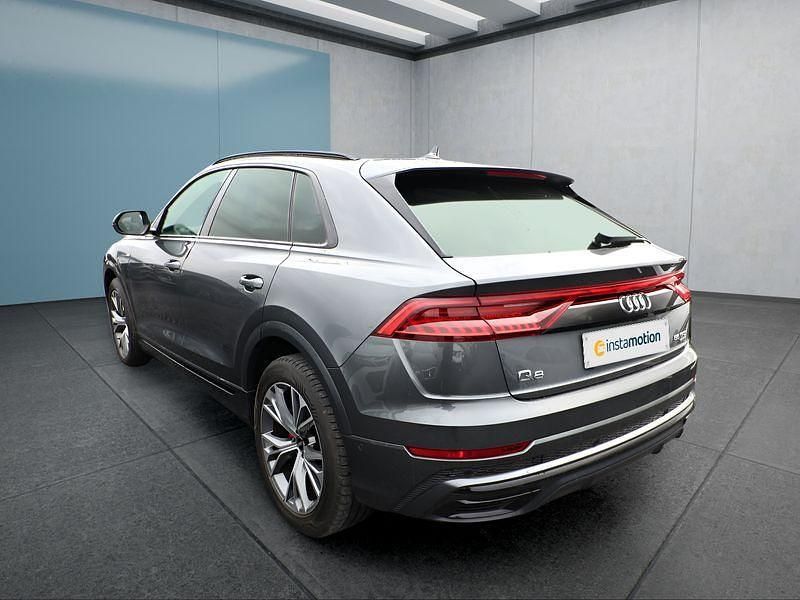 Gebraucht Audi Q8 340 PS (250 kW) 2022 Grau SUV
