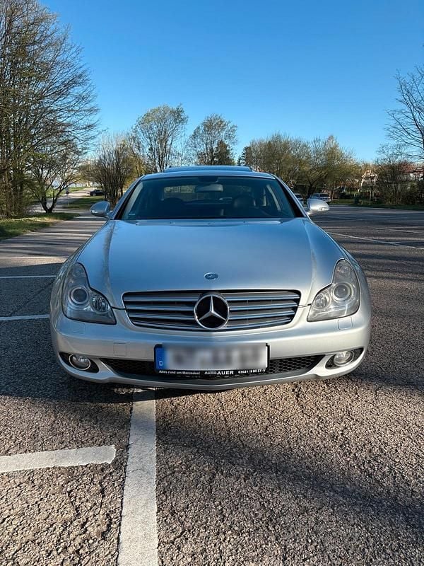 Silber Gebraucht 2006 Mercedes CLS350 Limousine | 6.200 € (Guter Preis) - Bild 1/4