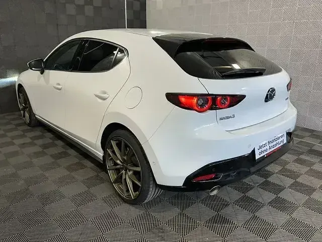 Usata Mazda 3 180 CV (132 kW) 2020 Bianco Berlina