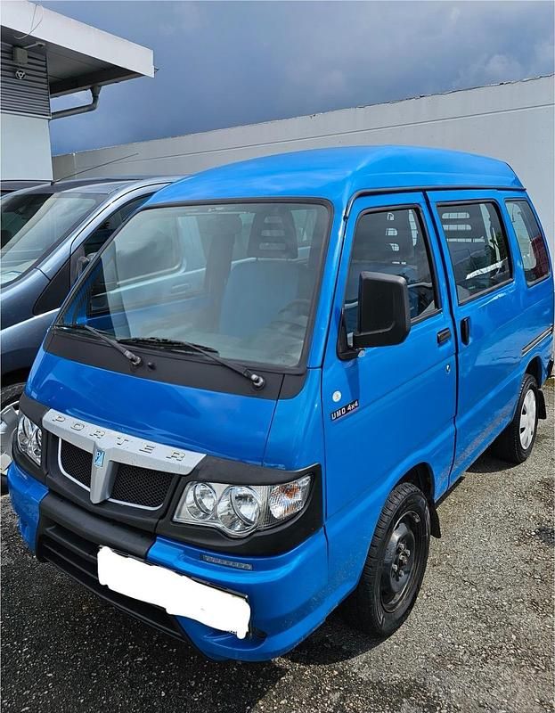 Blau Gebraucht 2015 Piaggio Porter Van | 10.000 € - Bild 1/4