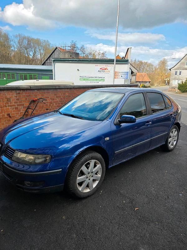 Gebraucht Seat Leon 125 PS (91 kW) 2002 Blau Kleinwagen