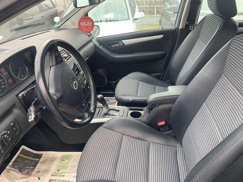 Gebraucht Mercedes A170 116 PS (85 kW) 2006 Polarsilber Limousine