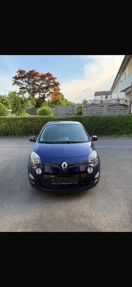 Gebraucht Renault Twingo 75 PS (55 kW) 2014 Violet Kleinwagen