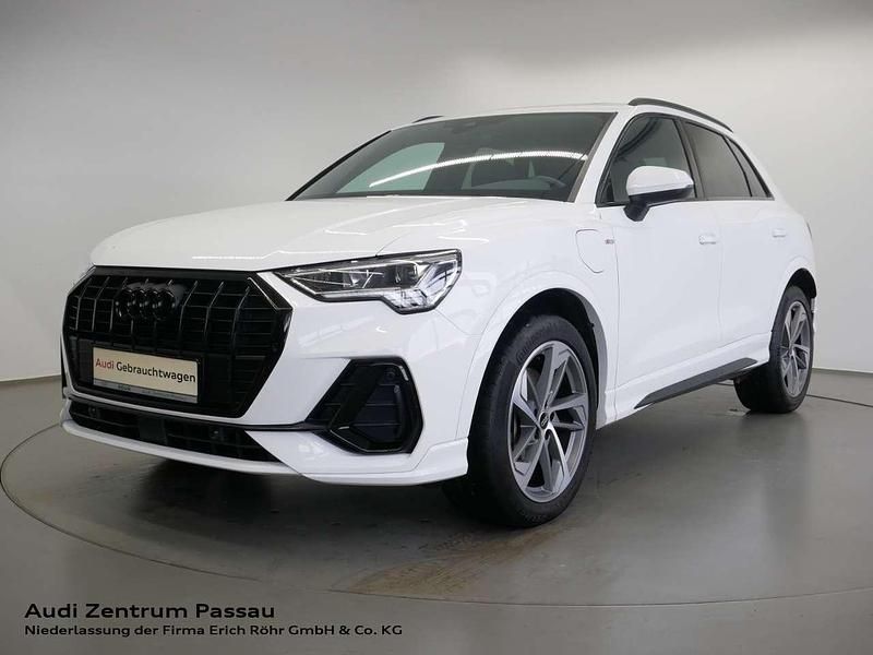 Weiß Gebraucht 2022 Audi Q3 S-Line SUV | 34.825 € (Etwas zu teuer) - Bild 1/4