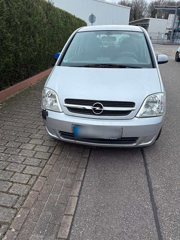 Gebraucht Opel Meriva 101 PS (74 kW) 2004 Silber Van / Kleinbus