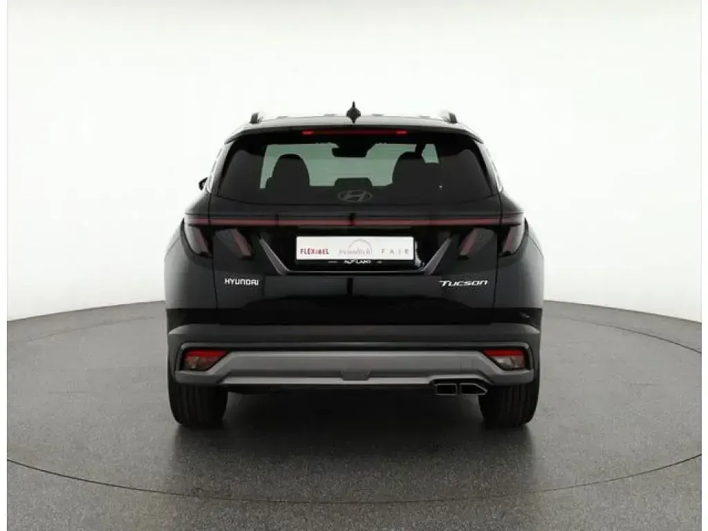 Gebraucht Hyundai Tucson 160 PS (117 kW) 2024 Abyssblackmet. (metallic) SUV