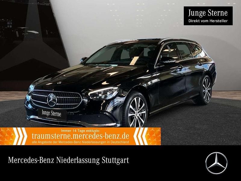 Unilack schwarz Gebraucht 2022 Mercedes E300 Avantgarde Kombi | 30.490 € (Guter Preis) - Bild 1/3