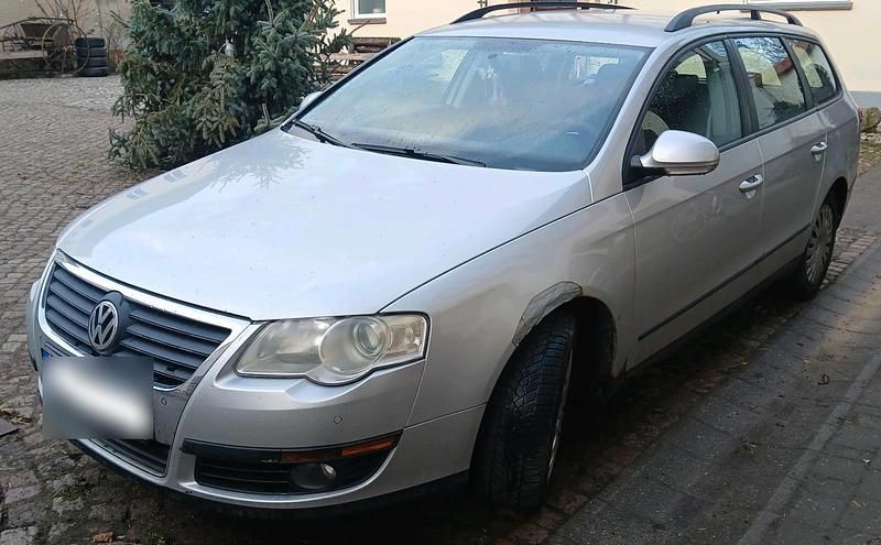 Gebraucht VW Passat 140 PS (102 kW) 2008 Silber Kombi