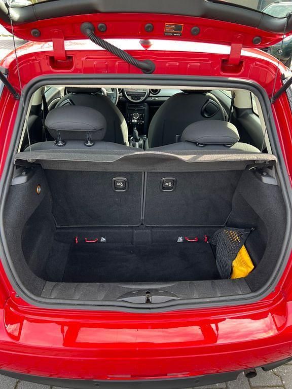 Gebraucht Mini ONE 98 PS (72 kW) 2013 Rot Kleinwagen