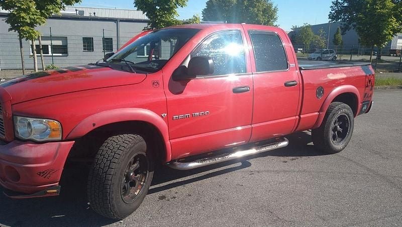 Second-hand Dodge Ram 223 CP (164 kW) 2002 Roșu Pickup
