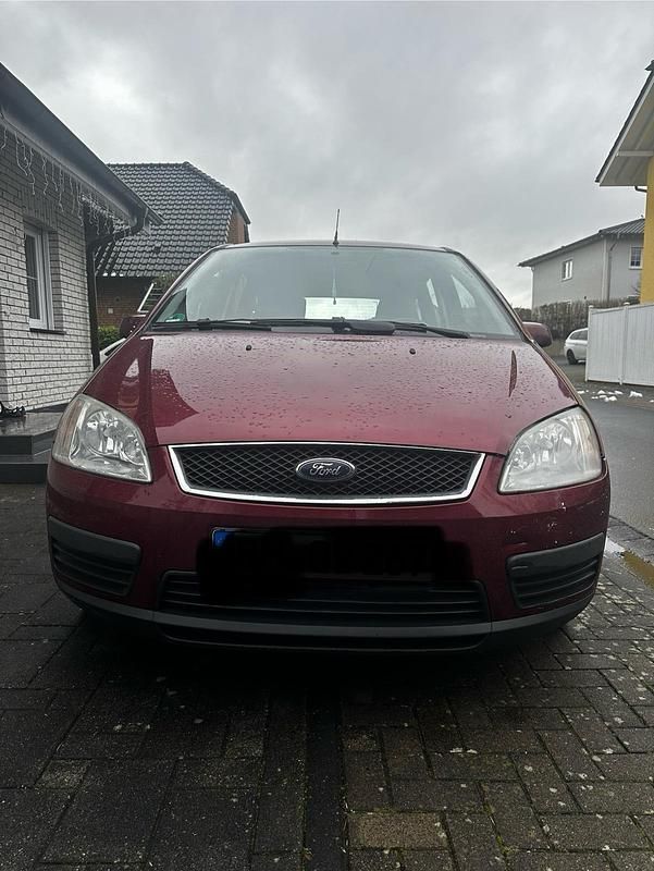 Second-hand Ford Focus 116 CP (85 kW) 2004 Roșu Break