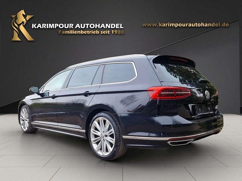 Gebraucht VW Passat Highline 272 PS (200 kW) 2019 Schwarz Kombi