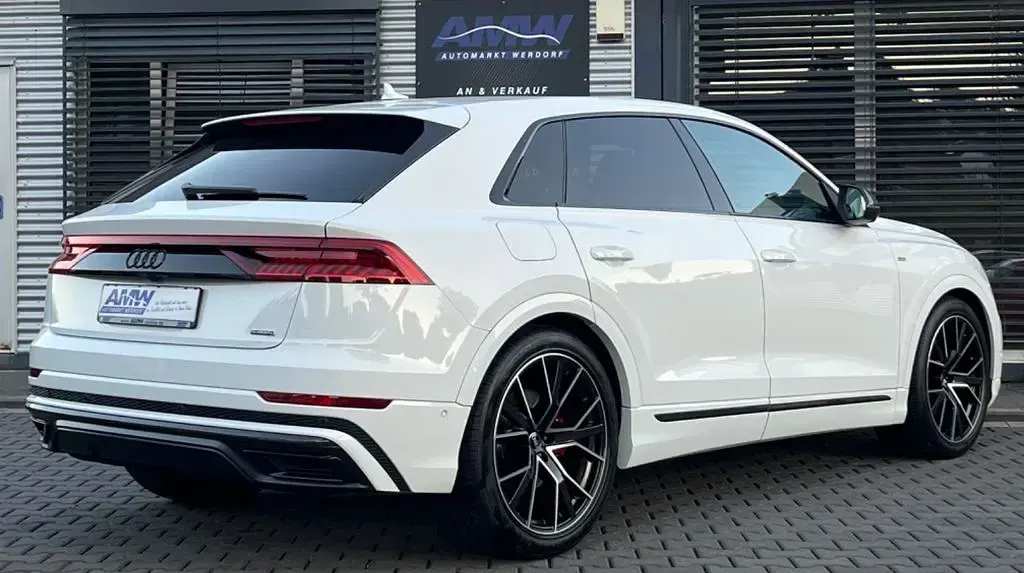 Gebraucht Audi Q8 Competition 286 PS (210 kW) 2023 Weiß SUV