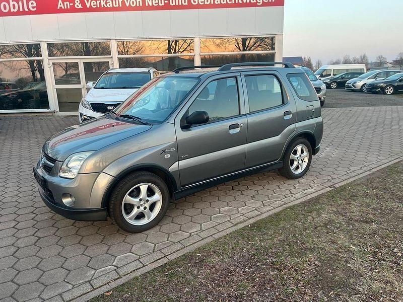 Gebraucht Suzuki Ignis 94 PS (69 kW) 2008 Grau Kleinwagen