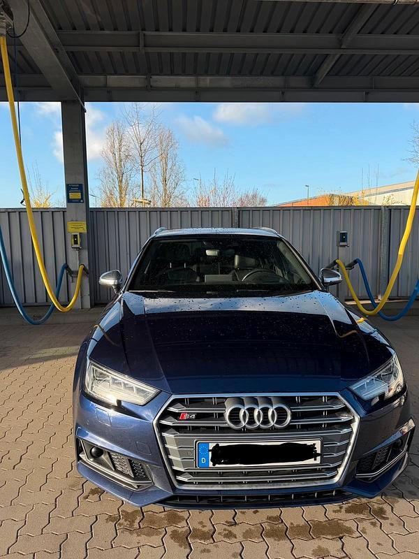Gebraucht Audi S4 410 PS (301 kW) 2017 Blau Kombi