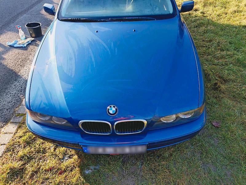 Gebraucht BMW 520 170 PS (125 kW) 2002 Blau Kombi