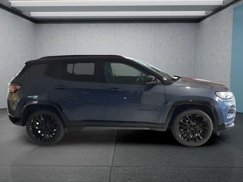 Gebraucht Jeep Compass 131 PS (96 kW) 2023 Blau SUV