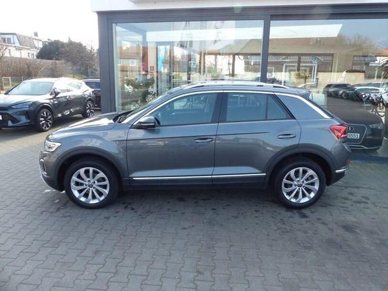 Gebraucht VW T-Roc Style 150 PS (110 kW) 2022 Grau SUV