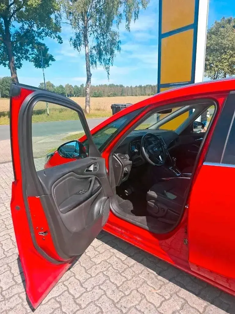 Gebraucht Opel Zafira Tourer Innovation 170 PS (125 kW) 2018 Rot Van / Kleinbus