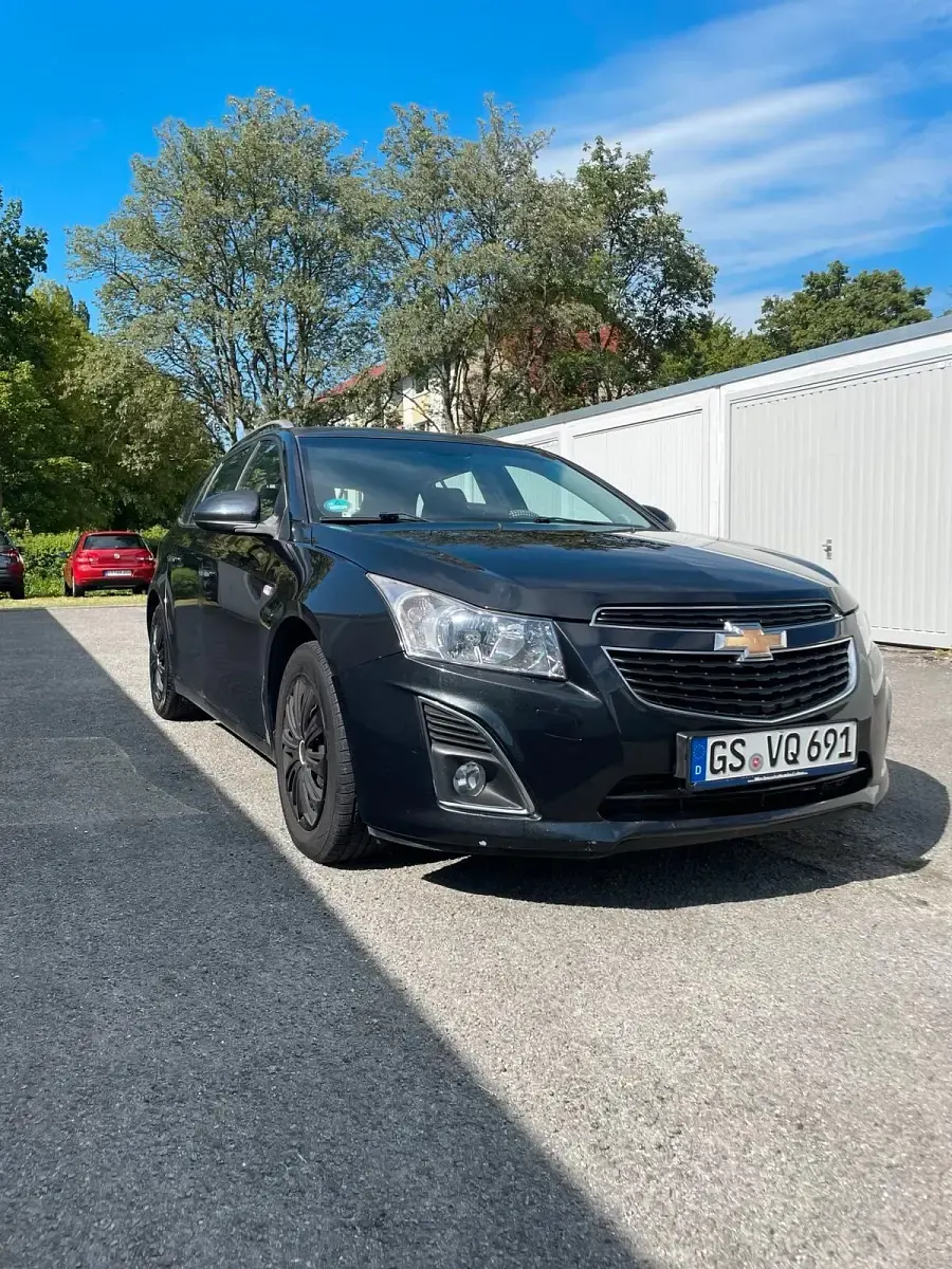 Gebraucht Chevrolet Cruze 140 PS (102 kW) 2012 Schwarz Kombi