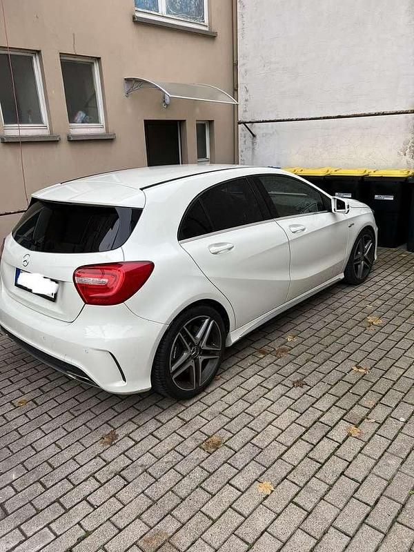 Gebraucht Mercedes A45 AMG AMG 360 PS (264 kW) 2014 Limousine