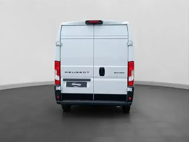 Neu Peugeot Boxer 103 PS (75 kW) 2025 Weiß Van