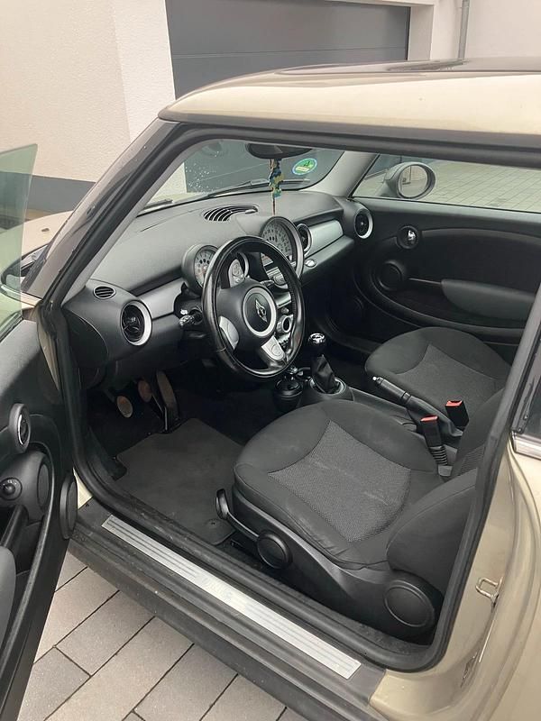 Gebraucht Mini Cooper 115 PS (84 kW) 2010 Beige Kleinwagen