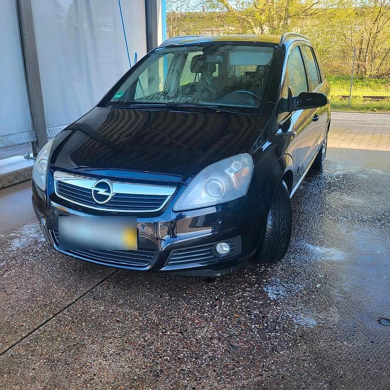 Second-hand Opel Zafira 120 CP (88 kW) 2007 Negru Monovolum