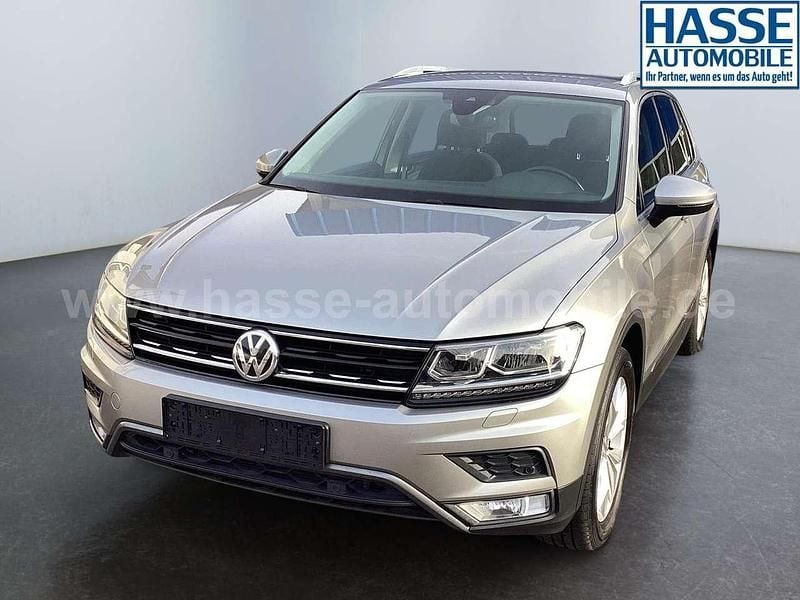 Gebraucht VW Tiguan Highline 150 PS (110 kW) 2017 Tungsten silver metallic SUV