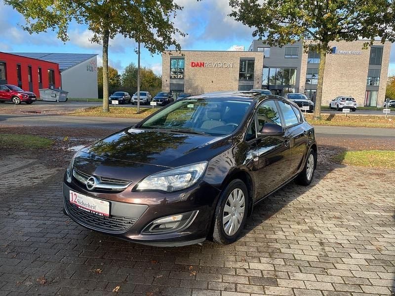 Braun Gebraucht 2014 Opel Astra Edition Limousine | 3.790 € (Superpreis) - Bild 1/4