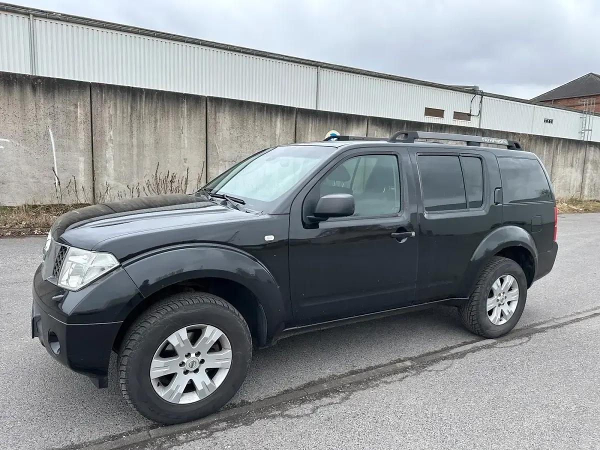 Gebraucht Nissan Pathfinder 171 PS (125 kW) 2006 Schwarz SUV