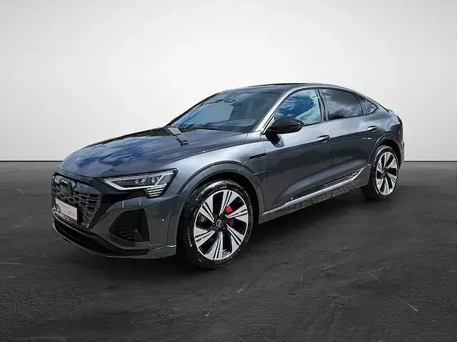 Gebraucht Audi Q8 Sportback e-tron S-Line 300 kW (408 PS) 2024 Daytonagrau perleffekt SUV