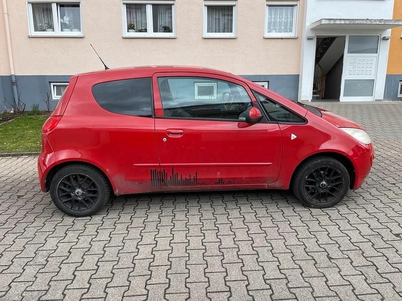Gebraucht Mitsubishi Colt 95 PS (69 kW) 2005 Rot Kleinwagen