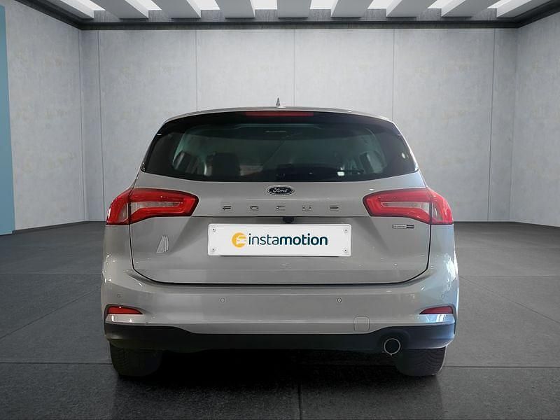 Gebraucht Ford Focus 125 PS (91 kW) 2021 Silber Kombi