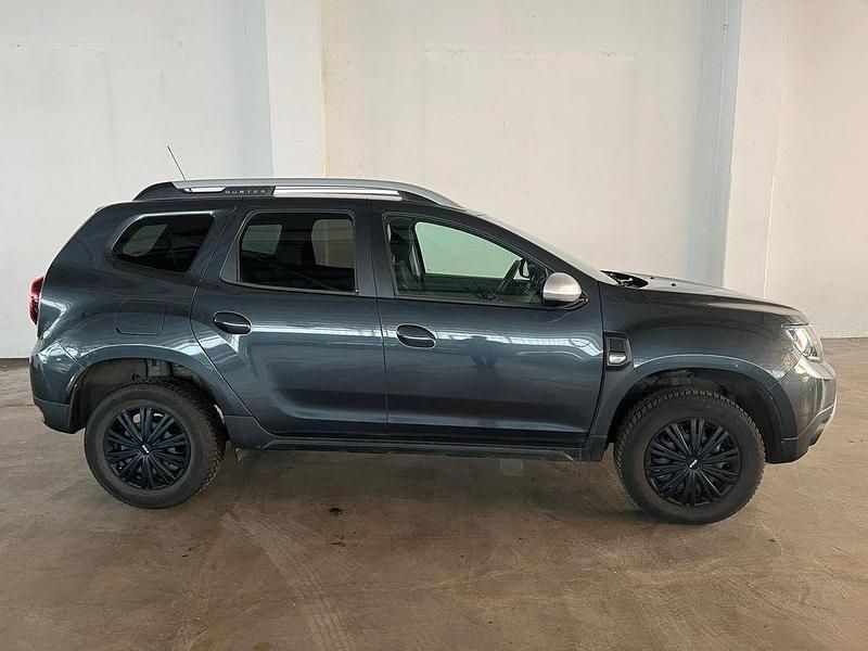 Gebraucht Dacia Duster 131 PS (96 kW) 2019 Grau SUV