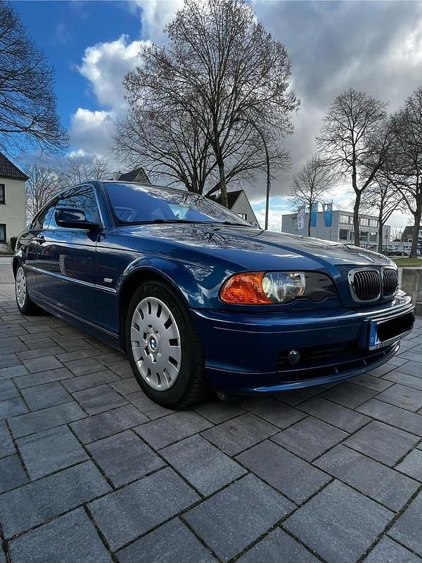Gebraucht BMW 325 192 PS (141 kW) 2000 Blau Coupé