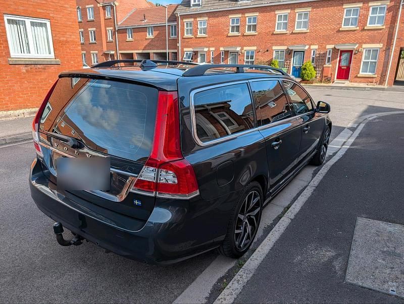 Gebraucht Volvo V70 136 PS (100 kW) 2014 Grau Kombi