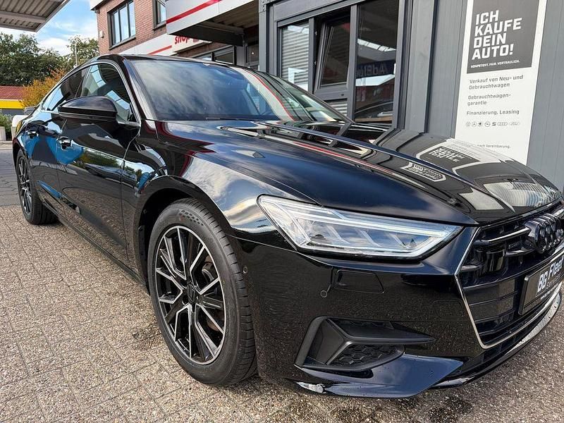 Schwarz Gebraucht 2022 Audi A7 Ambiente Kleinwagen | 39.990 € (Superpreis) - Bild 1/4