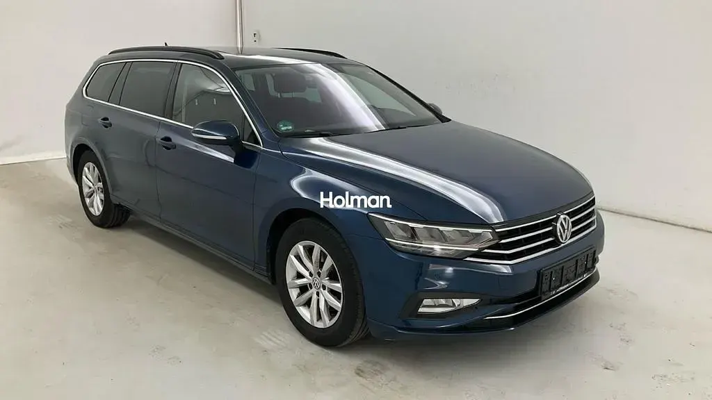 Gebraucht VW Passat Business 150 PS (110 kW) 2020 Blau Limousine