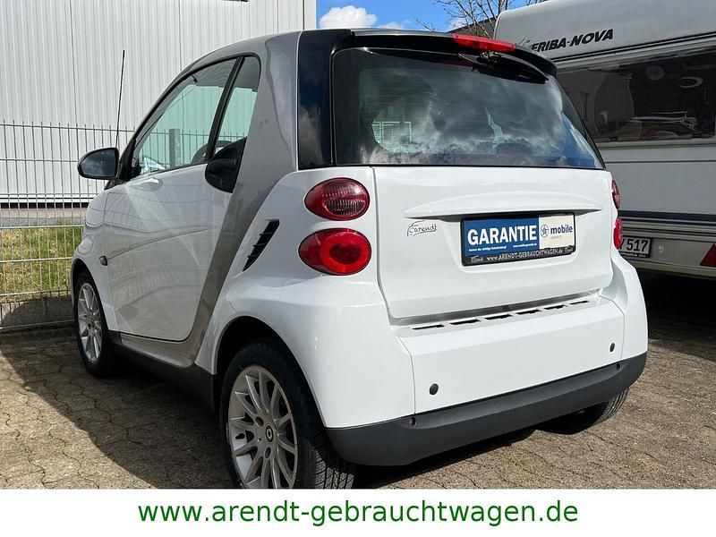 Gebraucht Smart ForTwo Coupé Basis 71 PS (52 kW) 2008 Tridionsicherheitszelle silbe Coupé