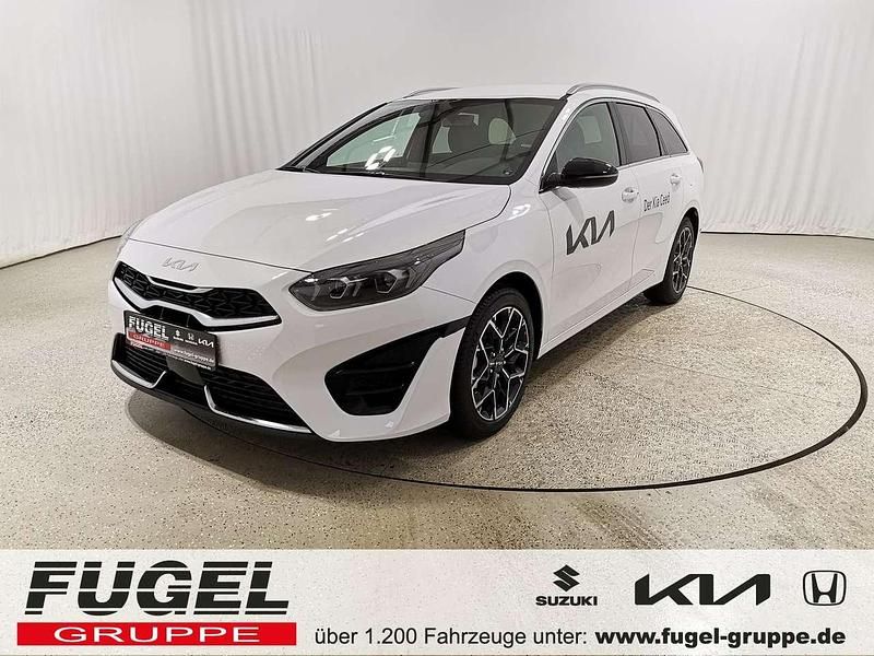 Deluxe white Neu 2025 Kia Ceed Sportswagon GT-Line Kombi | 27.948 € (Superpreis) - Bild 1/4