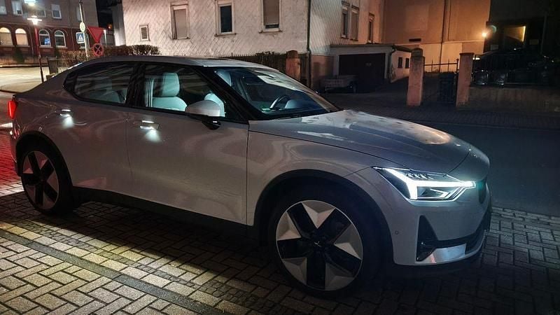 Gebraucht Polestar 2 Plus 169 kW (231 PS) 2023 Silber Kleinwagen