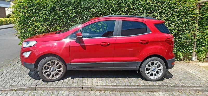 Gebraucht Ford Ecosport Titanium 125 PS (91 kW) 2023 Rot SUV