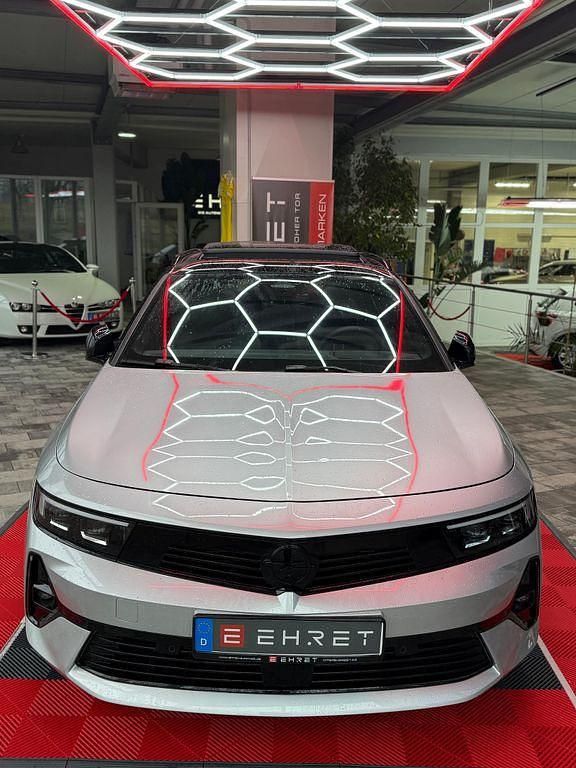 Gebraucht Opel Astra 131 PS (96 kW) 2024 Grau Limousine