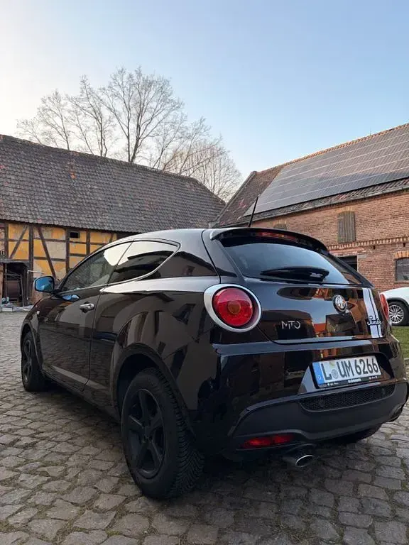 Brugt Alfa Romeo MiTo 77 HK (56 kW) 2015 Sort Hatchback