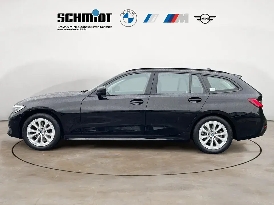 Gebraucht BMW 320 Advantage 190 PS (139 kW) 2020 Schwarz uni Kombi