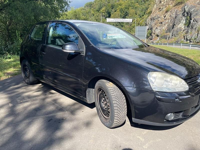 Gebraucht VW Golf V 80 PS (58 kW) 2008 Schwarz Kleinwagen
