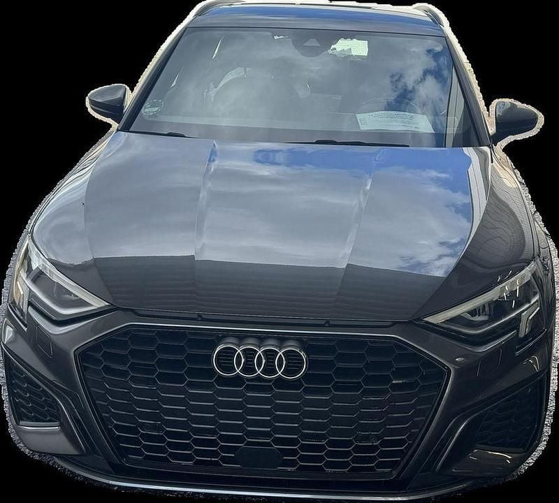Gebraucht Audi A3 S-Line 150 PS (110 kW) 2022 Daytonagrau perleffekt Limousine