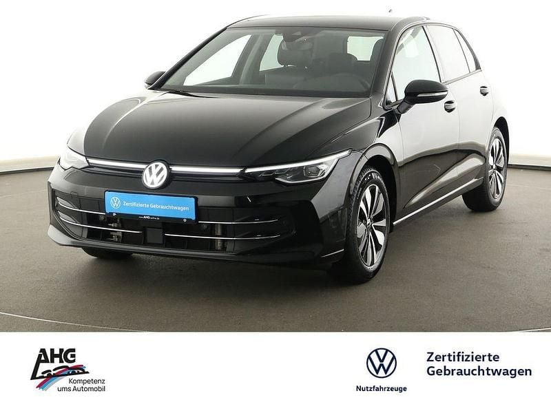 Grenadillschwarz metallic Gebraucht 2024 VW Golf VIII Goal Limousine | 26.290 € (Superpreis) - Bild 1/4