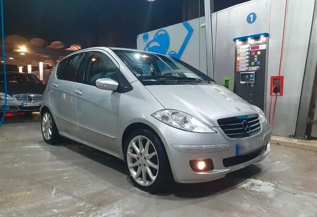 Gebraucht Mercedes A200 Avantgarde 140 PS (102 kW) 2008 Silber Van / Kleinbus